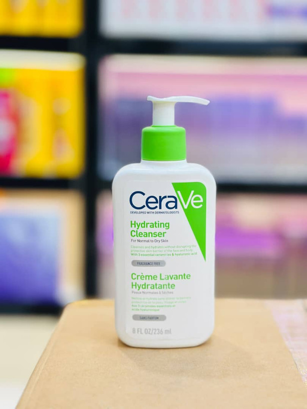 فوم شستشو هیدراتینگ پوست نرمال تا خشک سراوی Cerave